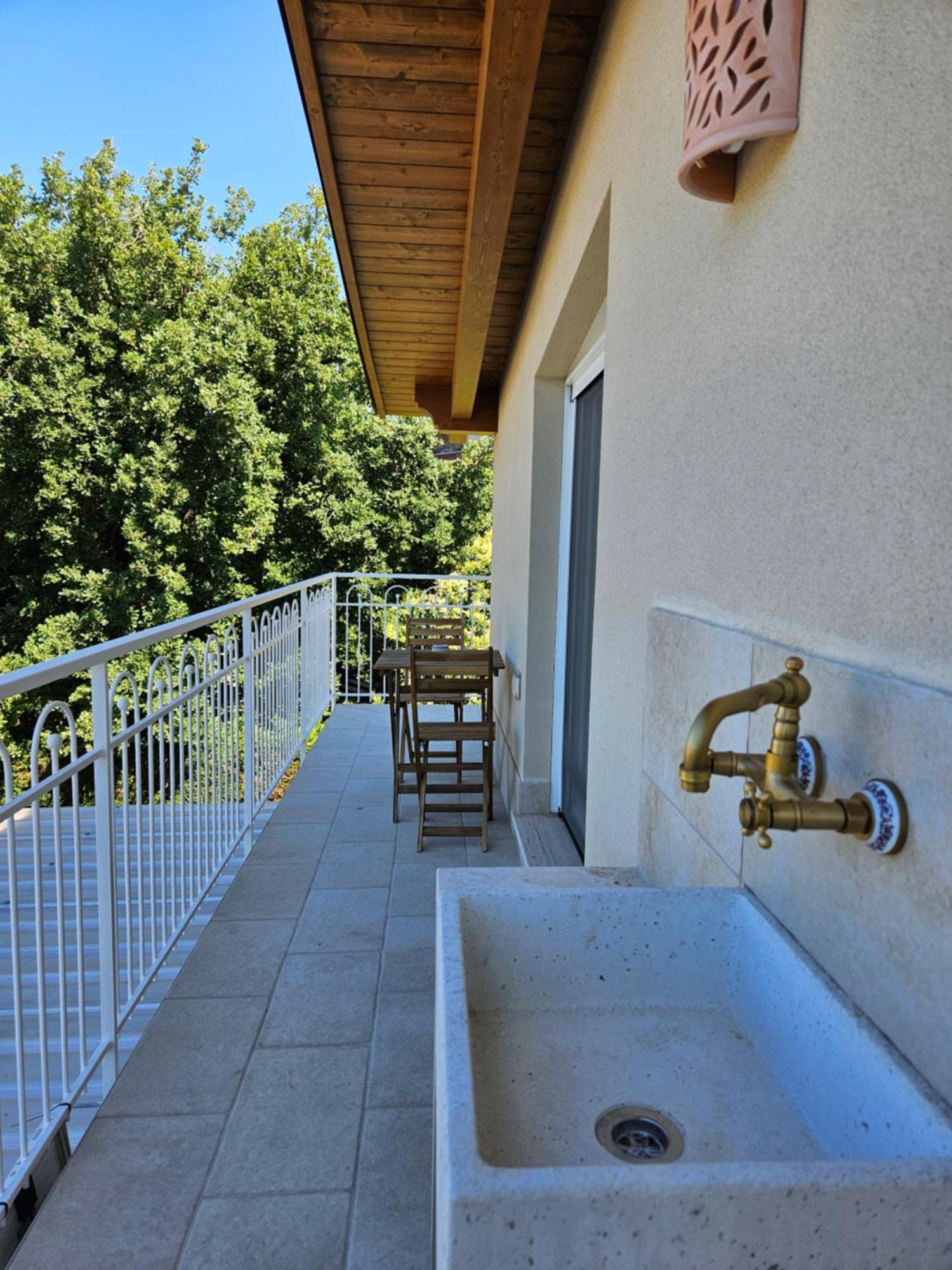 Le Bisceglie Pension Albanella Buitenkant foto